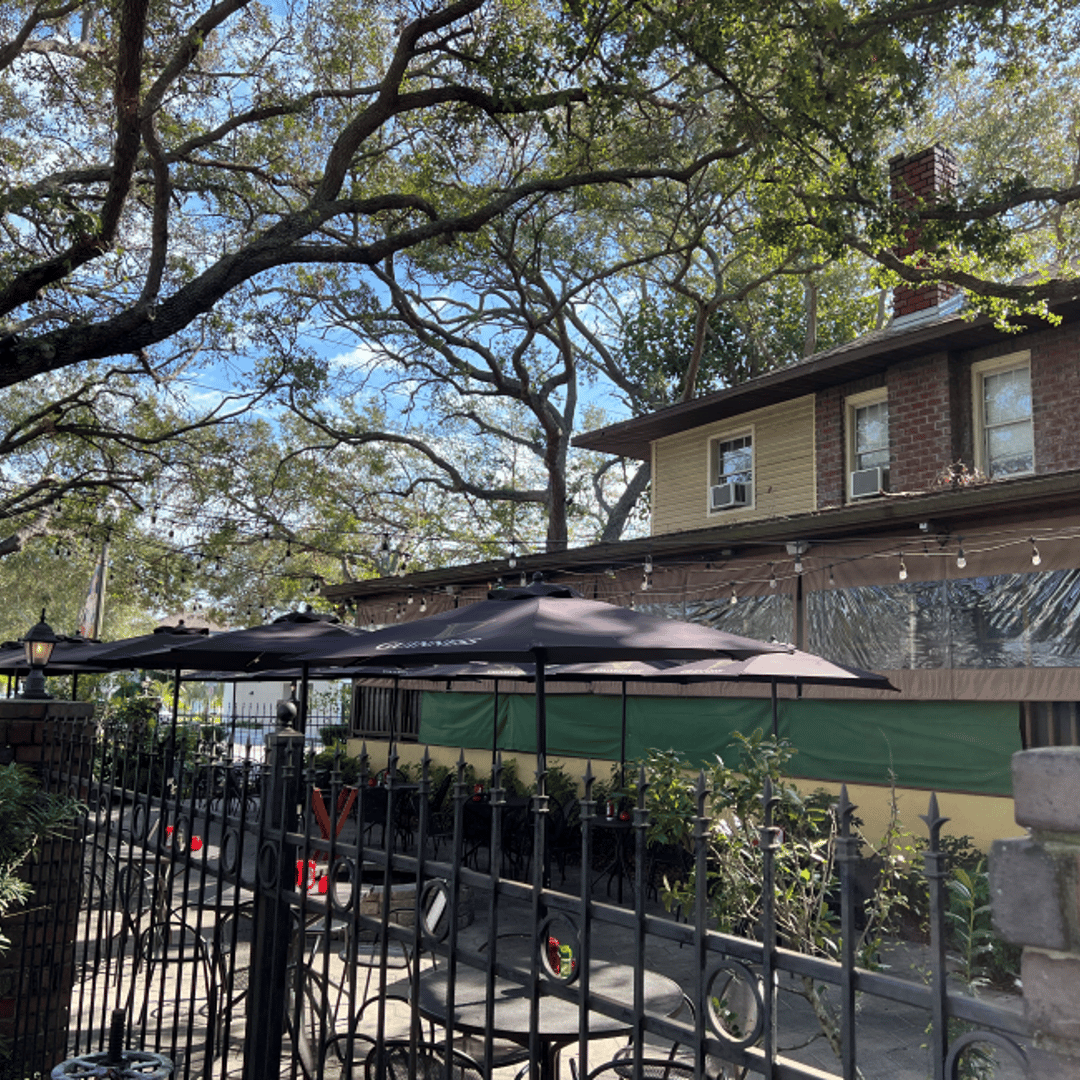 Three Birds Tavern Dog-Friendly Restaurant St Pete