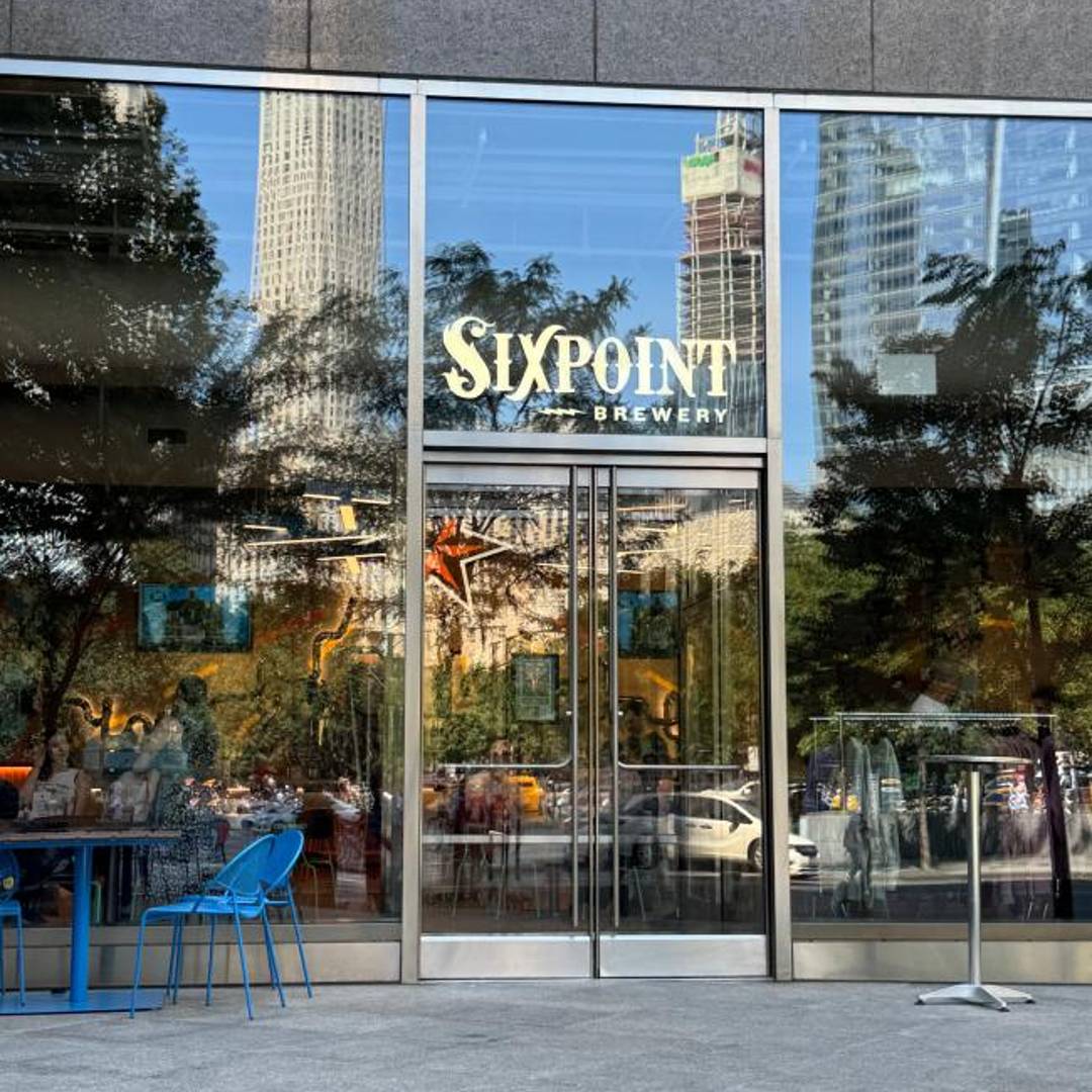 Dog-Friendly Brewery NYC Sixpoint Brewery Battery Park City