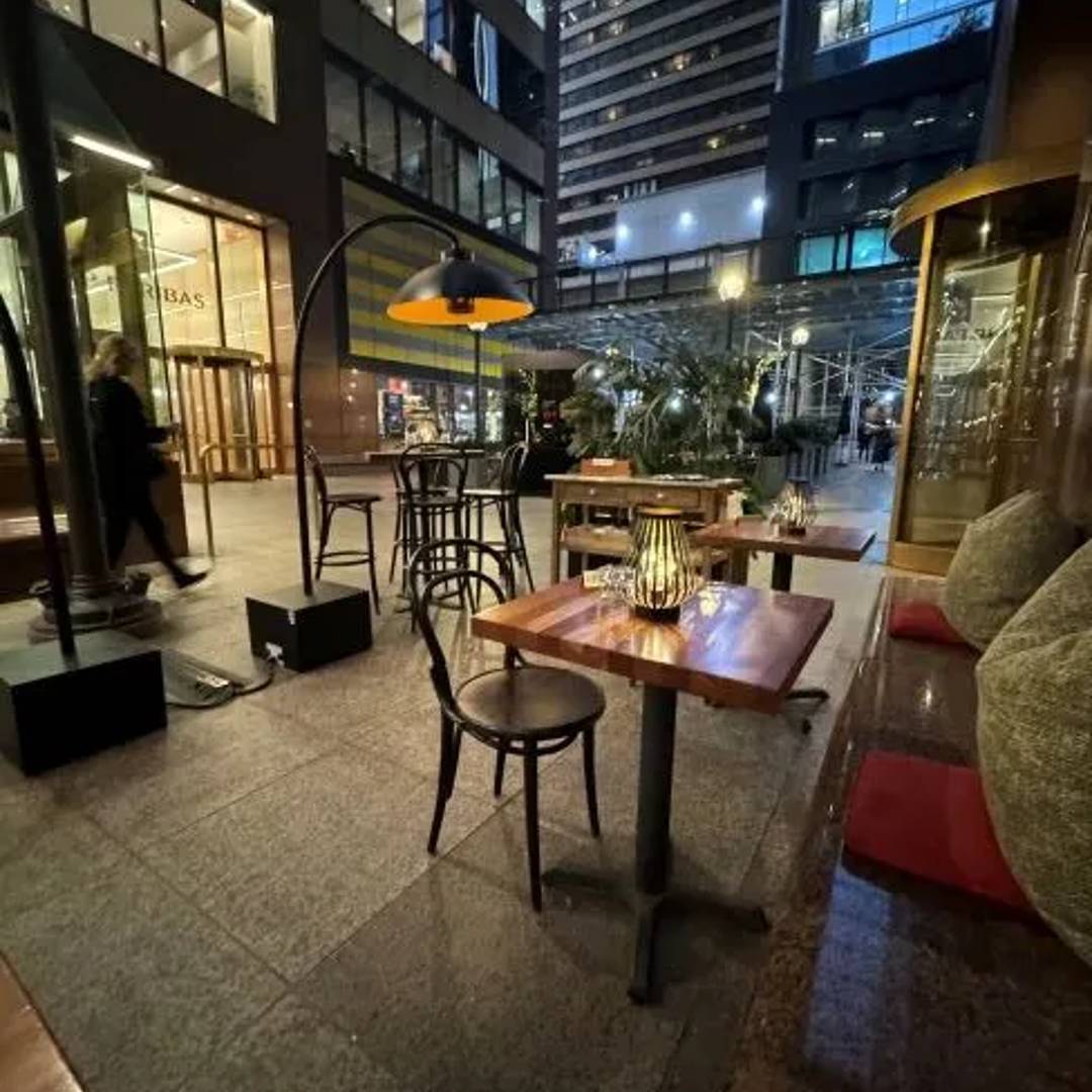 Aldo Sohm Dog Friendly Wine Bar