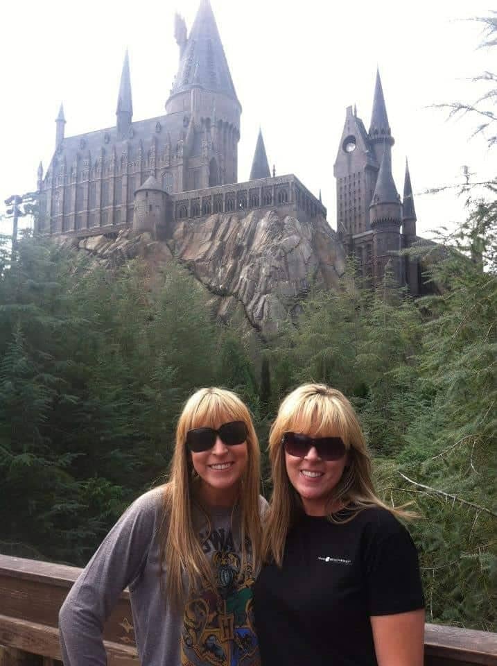 Kalee & Kim in front of Hogwarts at Universal