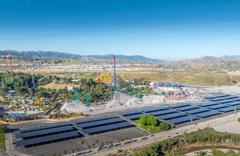 https://electrek.co/2026/10/05/six-flags-has-installed-one-of-the-largest-solar-carports-in-the-us/