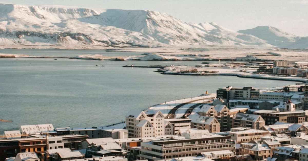 Scenic photo of Iceland in winter