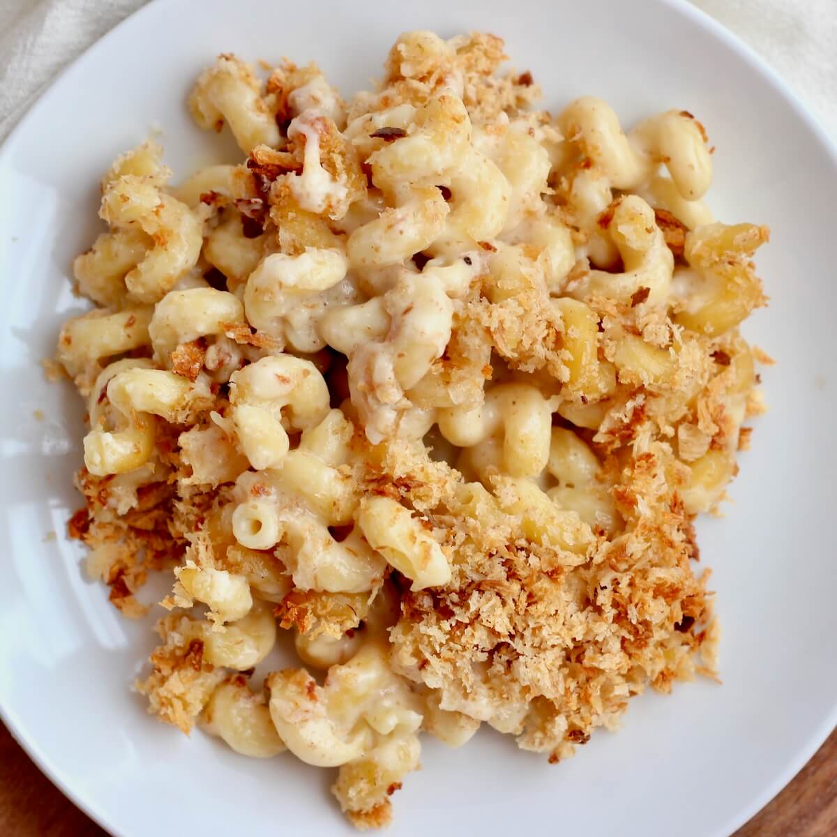 A plate of sourdough baked macaroni and cheese.