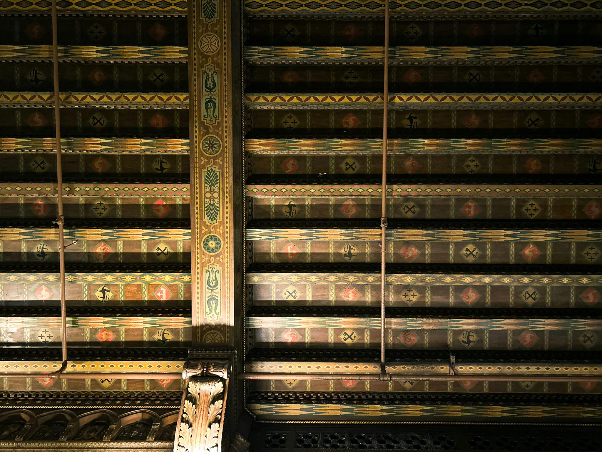 The ceiling of The Campbell in Grand Central Station.