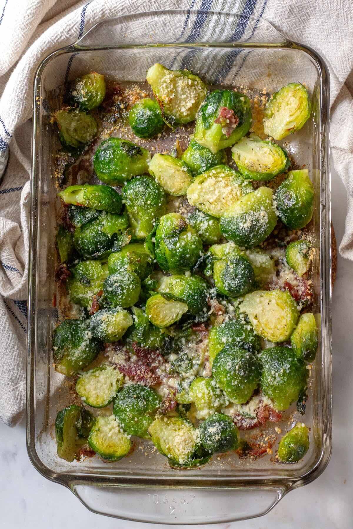 A simple, nourishing Thanksgiving menu to try.