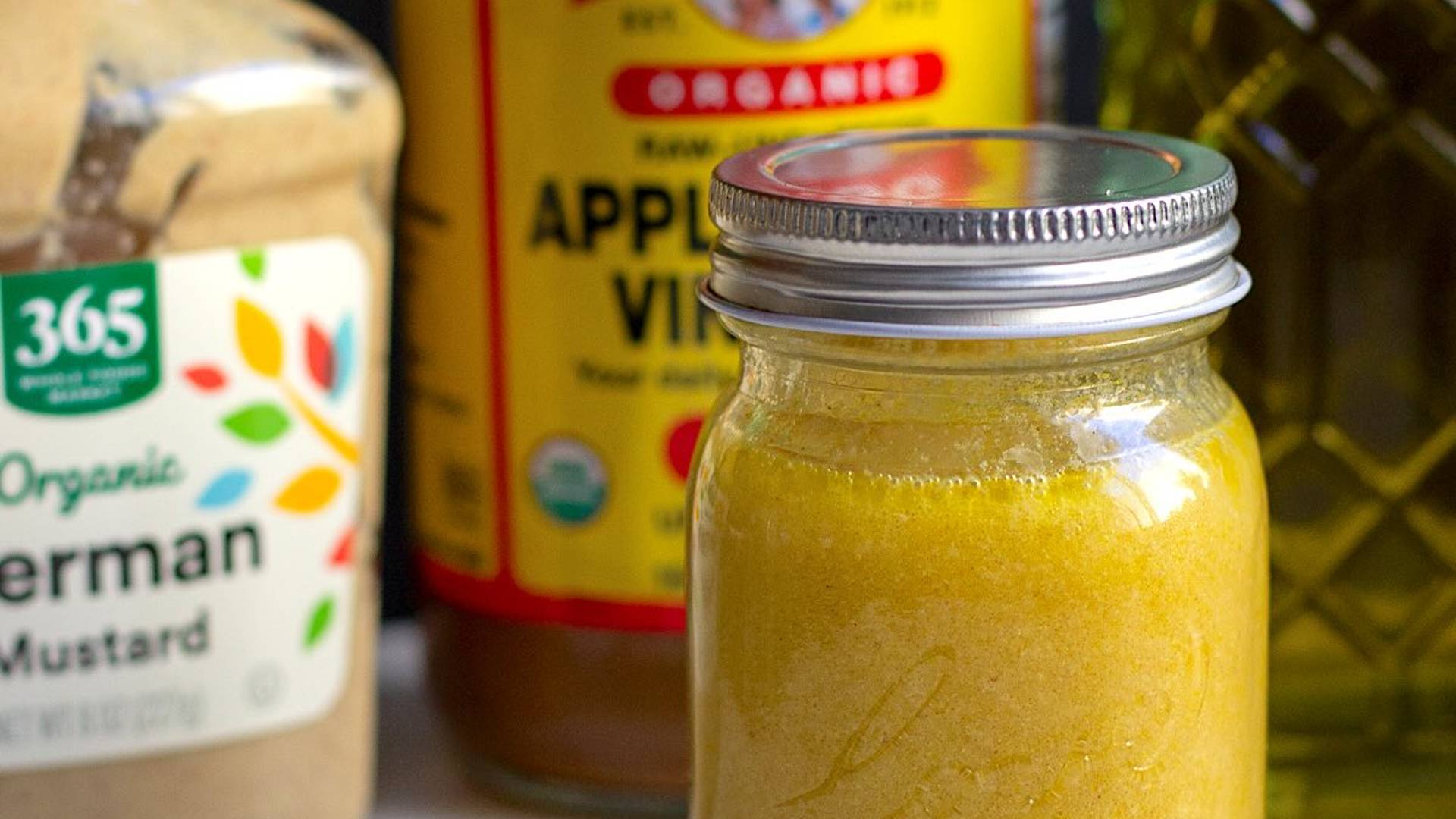 3-Ingredient Anti-Inflammatory Salad Dressing 