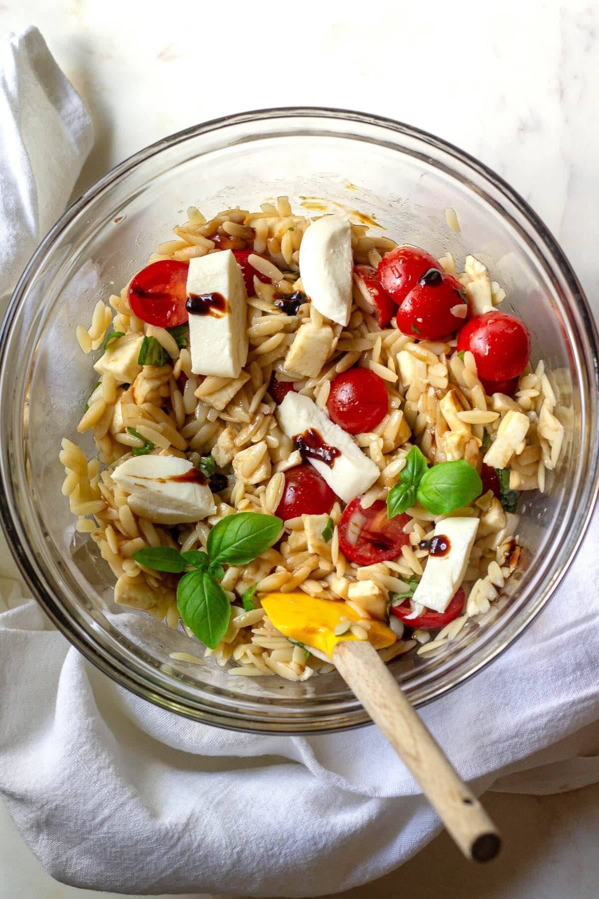 Caprese Orzo Salad Served in a Bowl