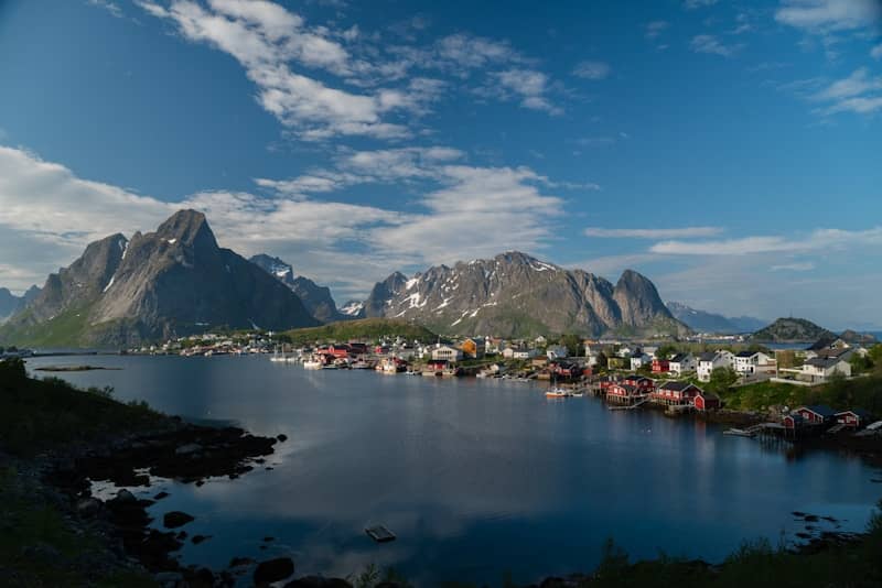A beautiful coastal village nestled by mountains.