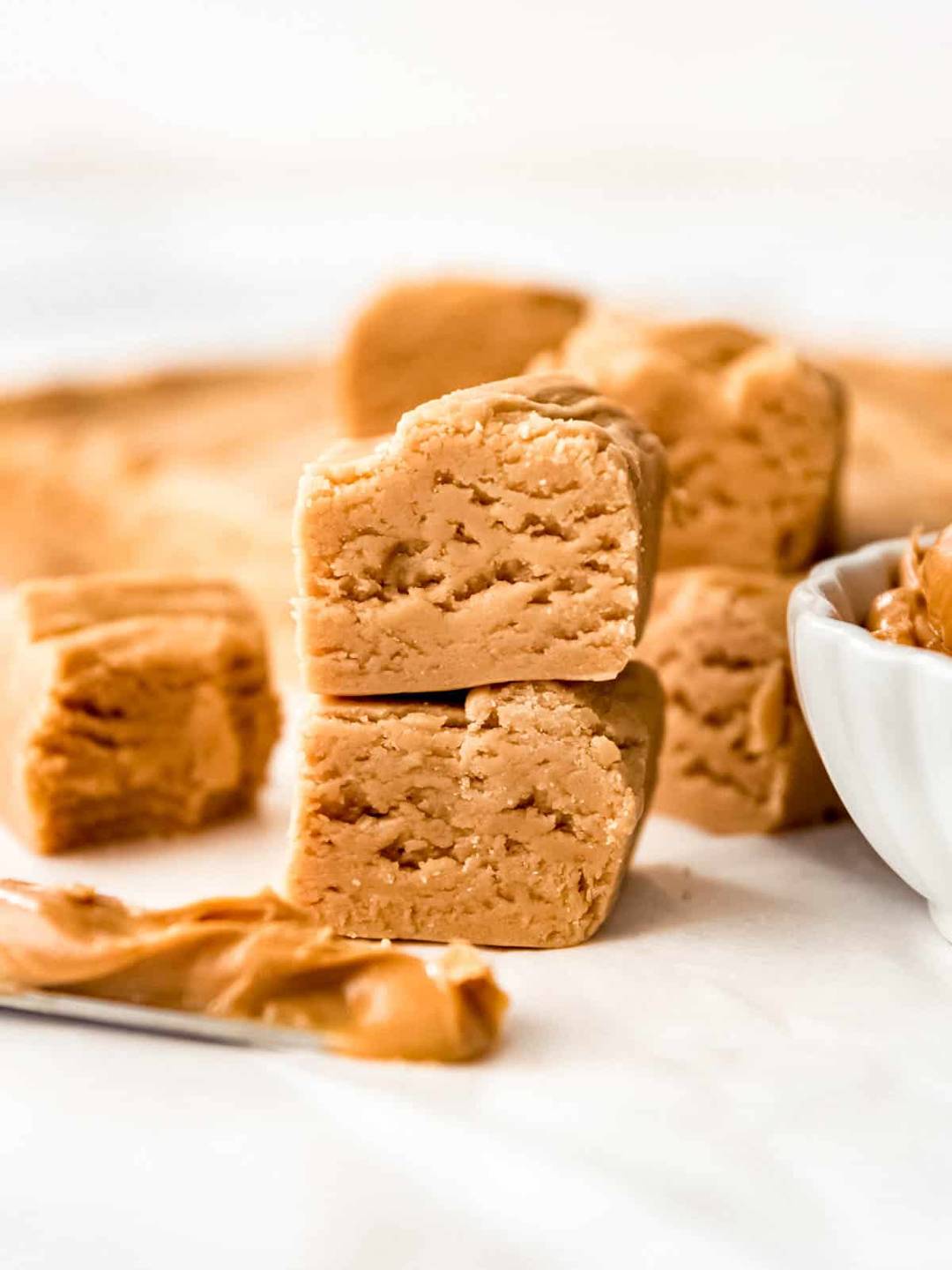 Smooth and Creamy Easy Peanut Butter Fudge