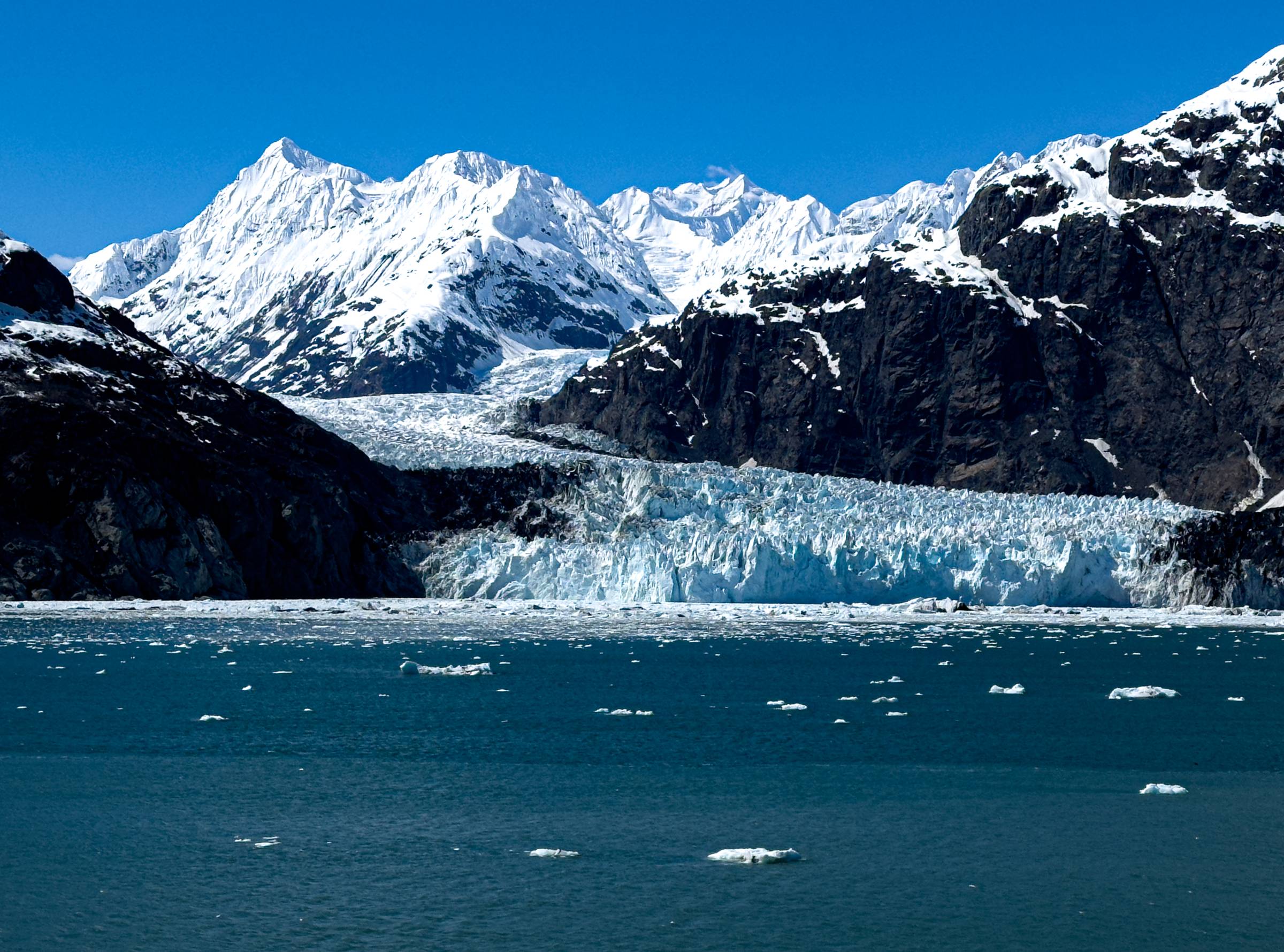 A view of Margerie glacier in Glacier Bay, Alaska