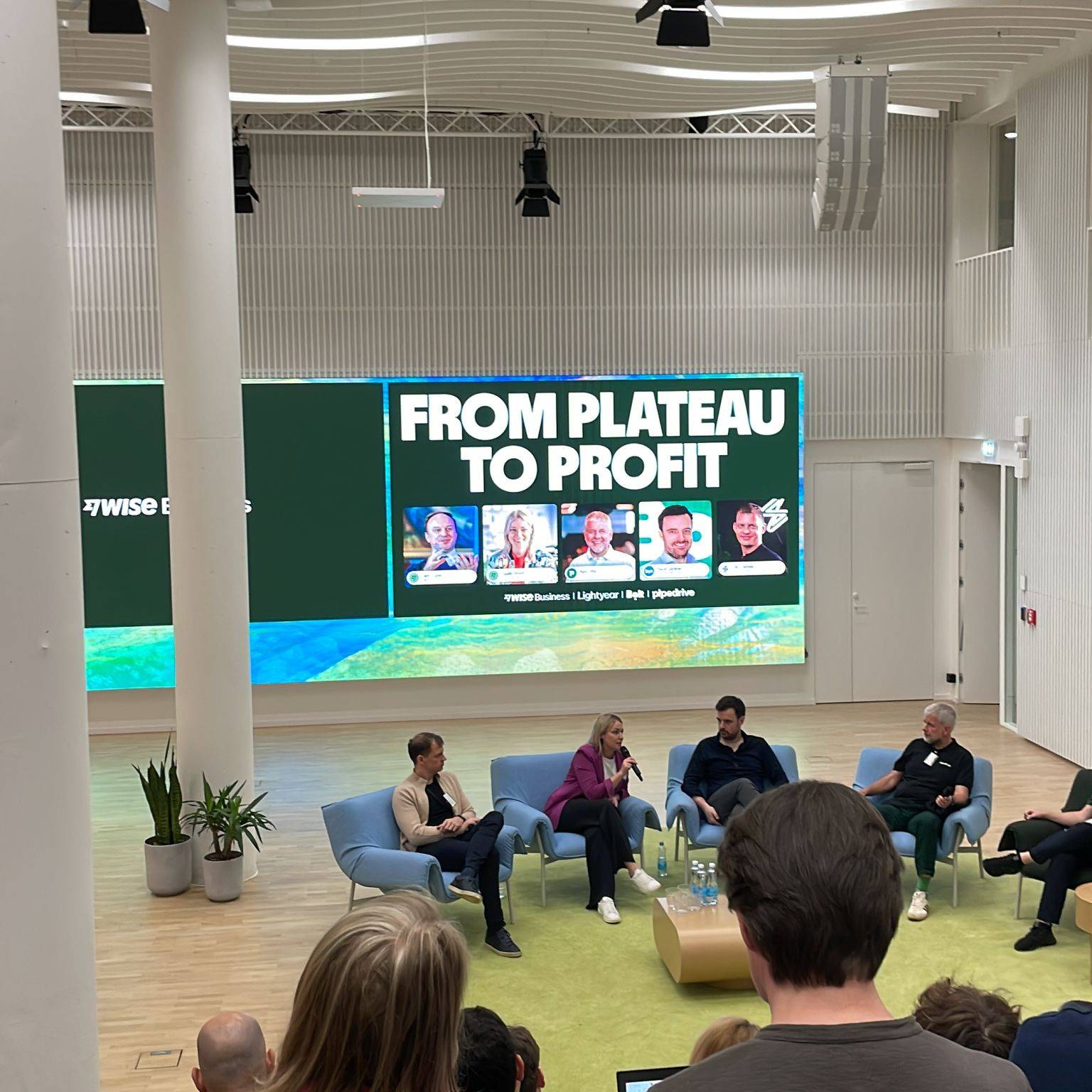 Ruzgar at wise event