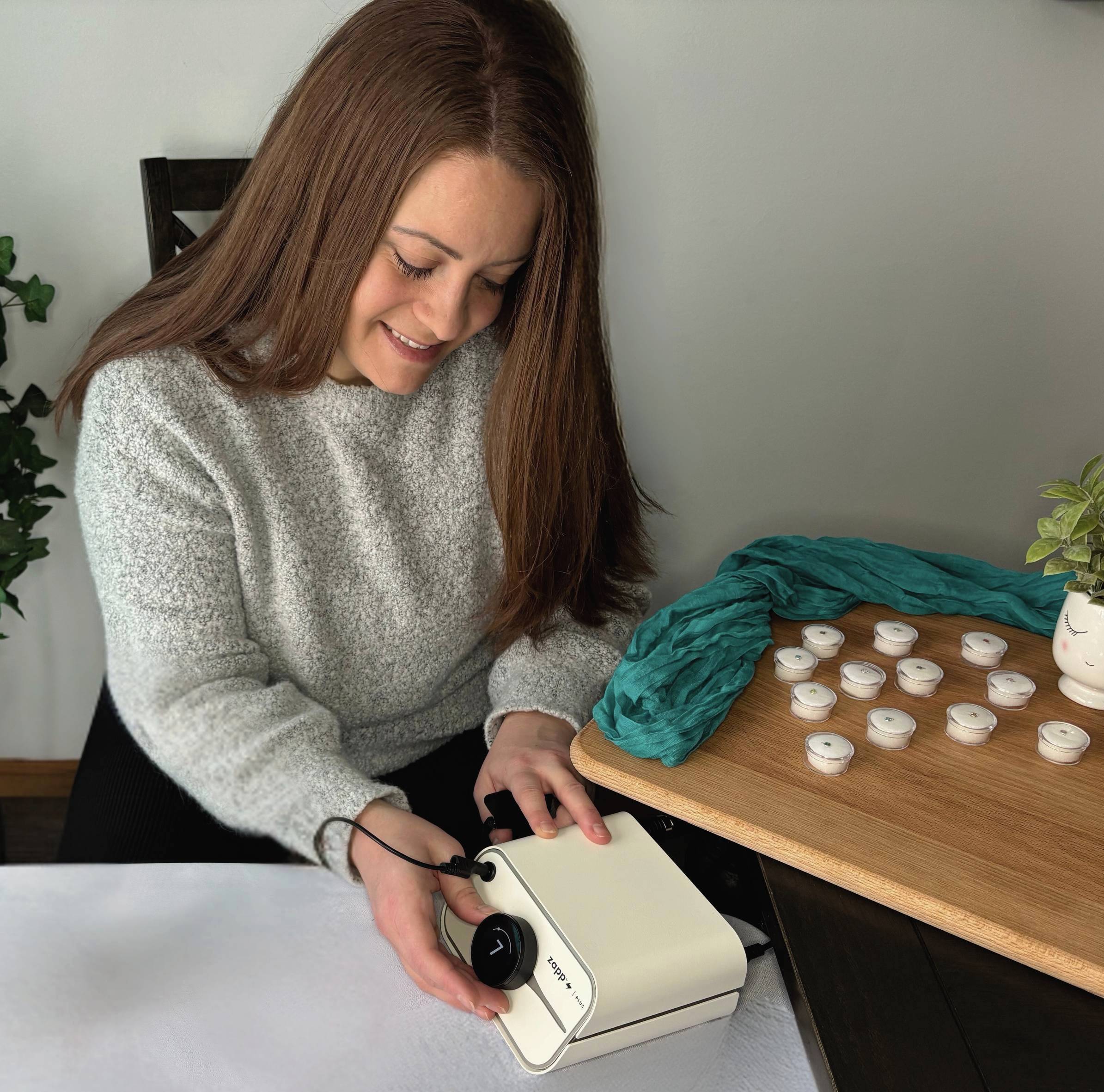 Trinity adjusting power on permanent jewelry welder