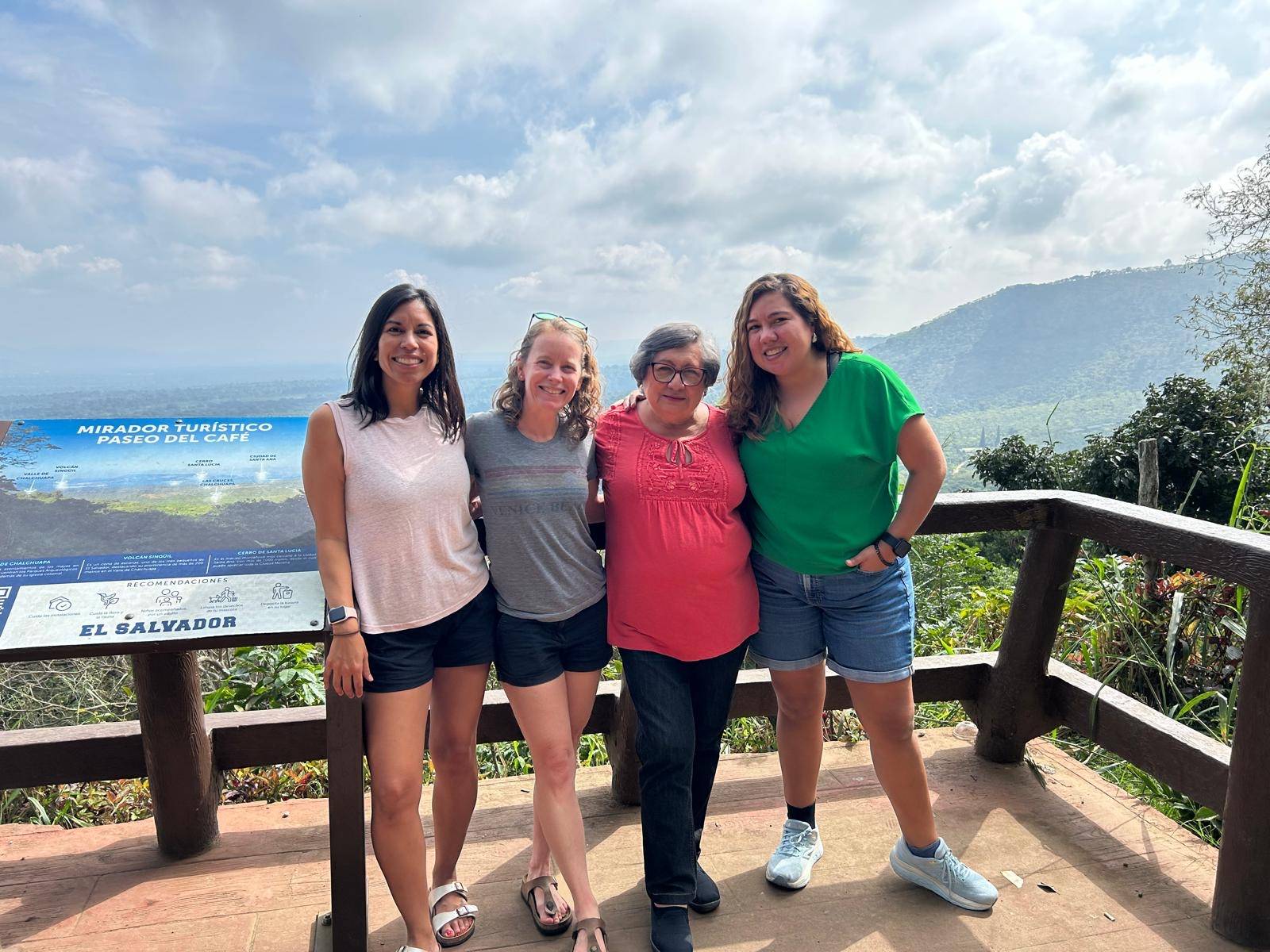 PIcture of Hazel, Rachel, Gladis & Gladys in El Salvador