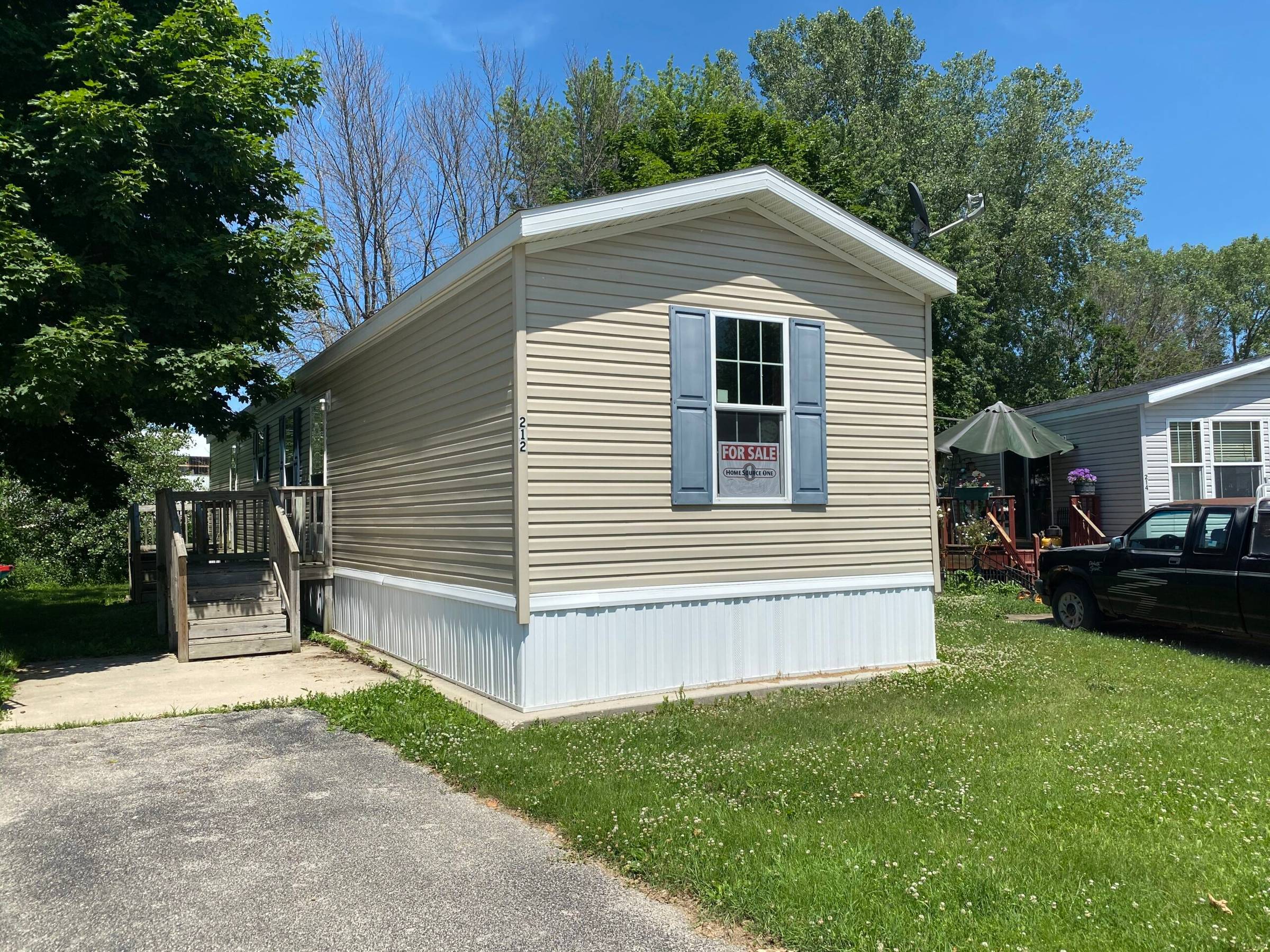 Are you looking to buy a mobile home?You're in the right place!