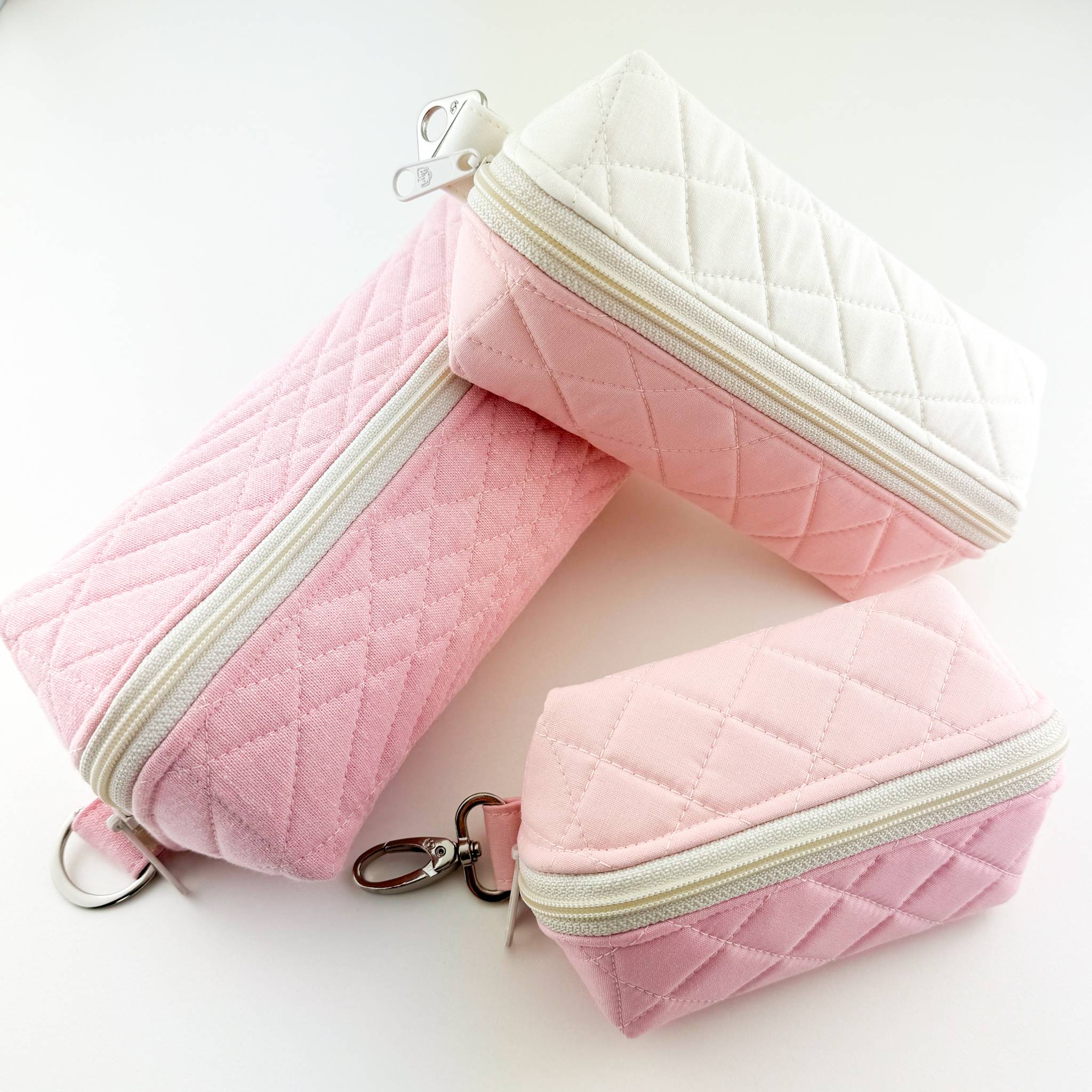 SewPINK 2024: zippered trays by Sewfinity