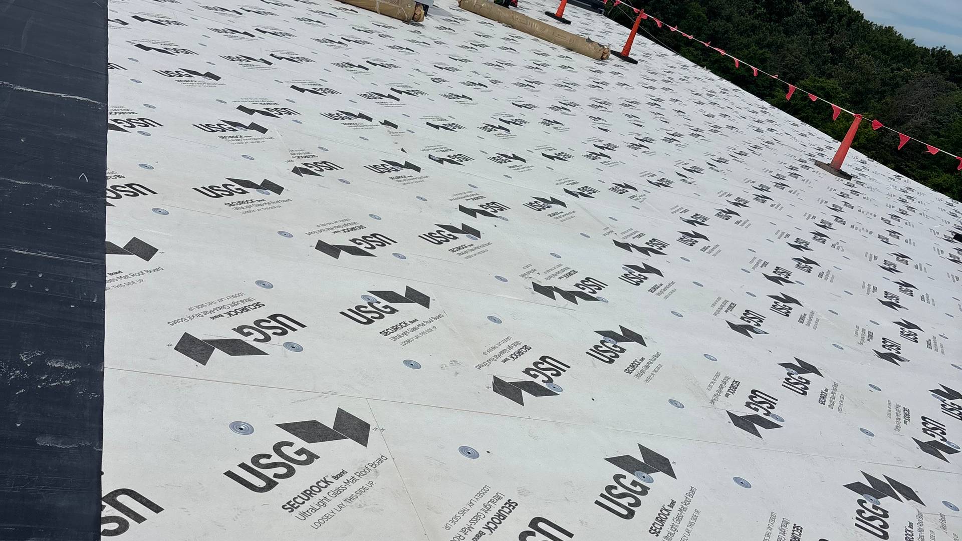 epdm-roofing-project-atlantic-construction-sales-rep